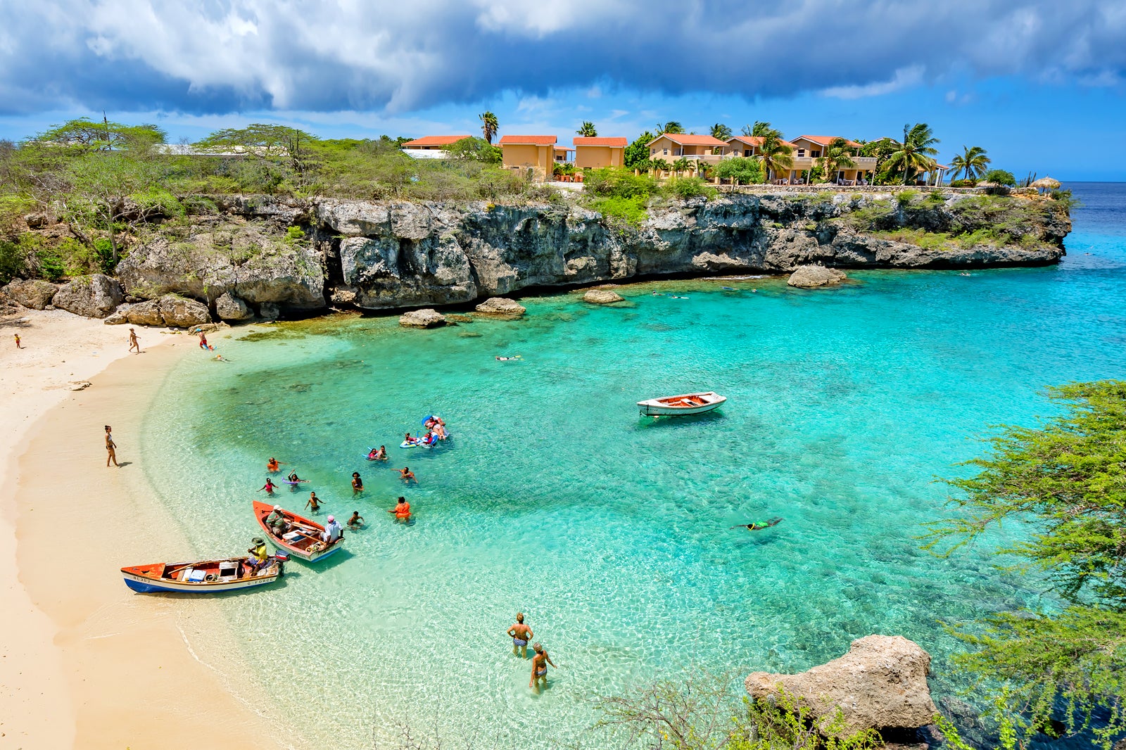  CURACAO